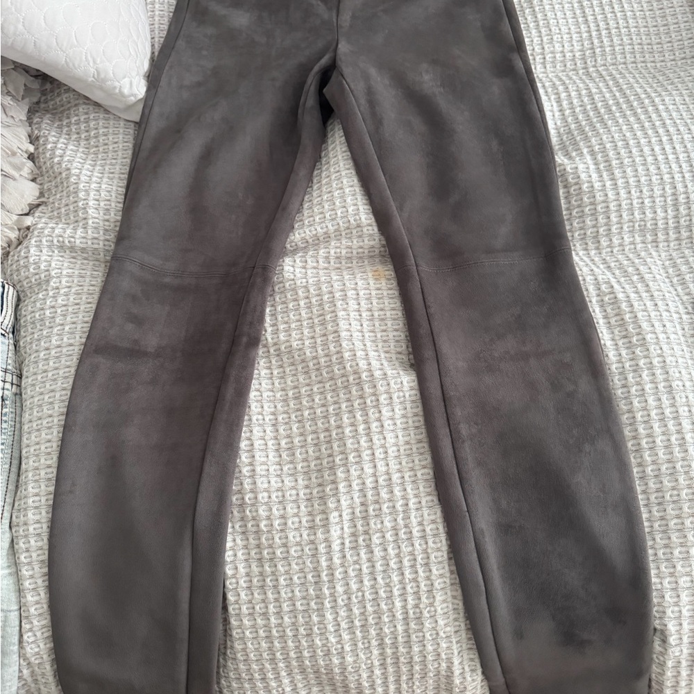T Tahari Charcoal Skinny Jeans